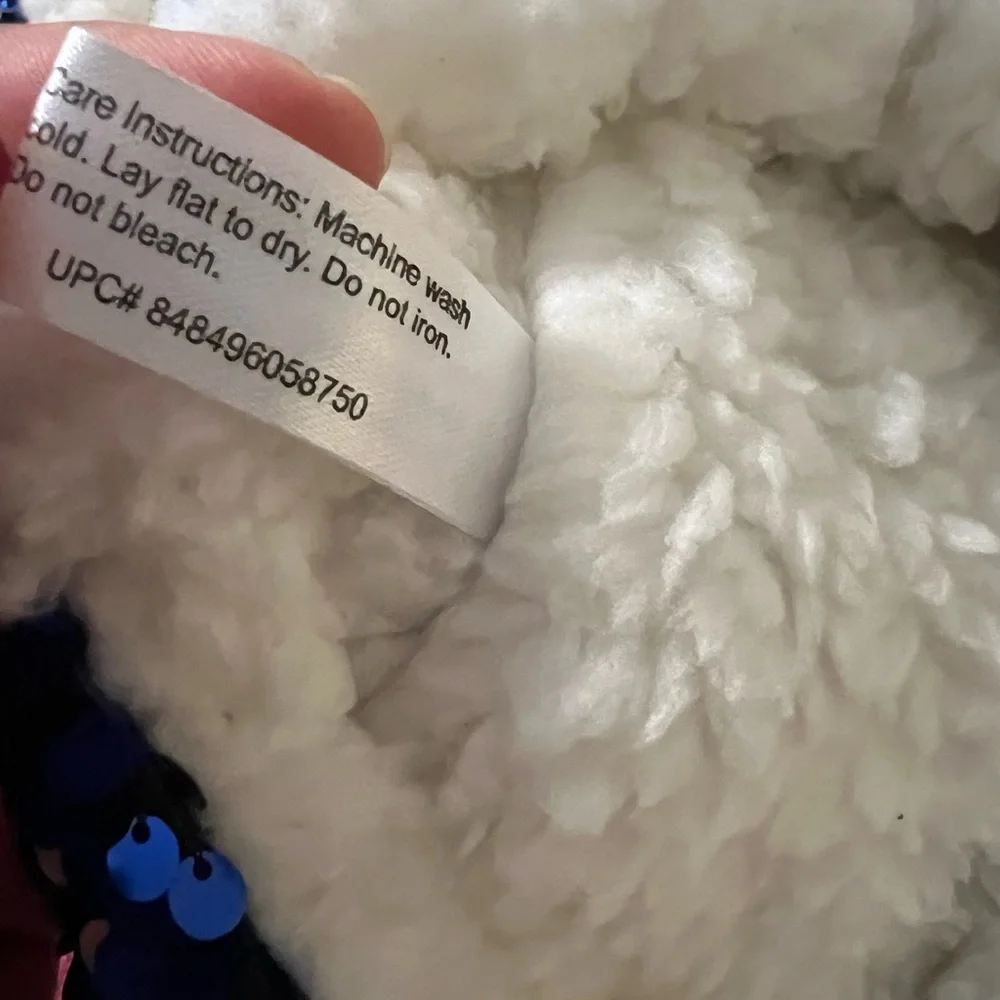 Sleep shoes size 3/4
